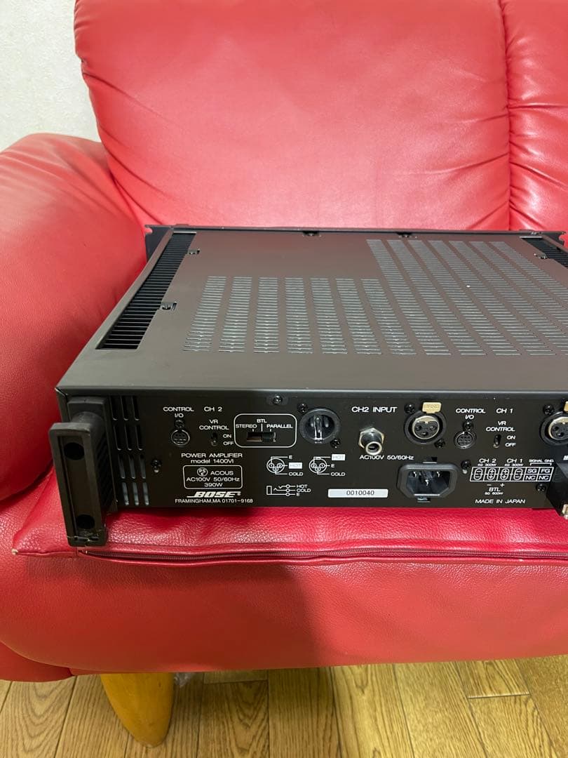 Bose パワーアンプ 1400VL