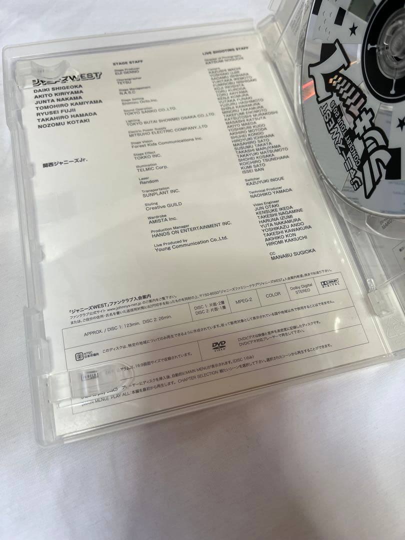 ジャニーズWEST WEST. ラッキィィィィィィィ7 通常盤DVD - メルカリ