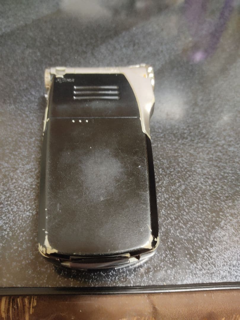 P900iv クラウドブラック(充電器、SH906itv付き) - メルカリ