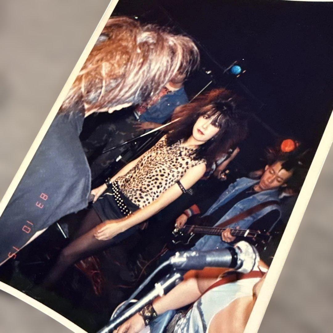 超希少　COMES Chitose （1983 10/15）ハガキ大の写真