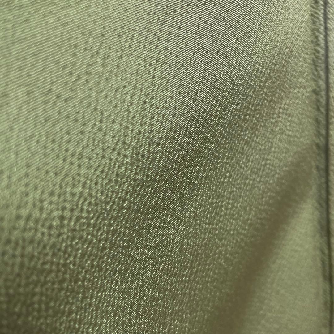 色無地 ］正絹 乳白みの緑 ちりめん 一つ紋 着物 準礼装 略礼装