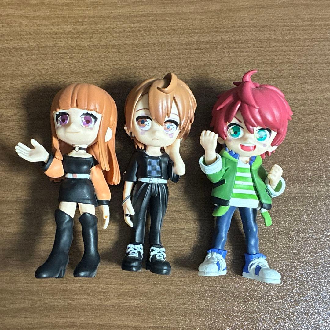 カラフルピーチ フィギュア 7人セット PalVerse カラフルピーチ vol.1 | PalVerse公式サイト