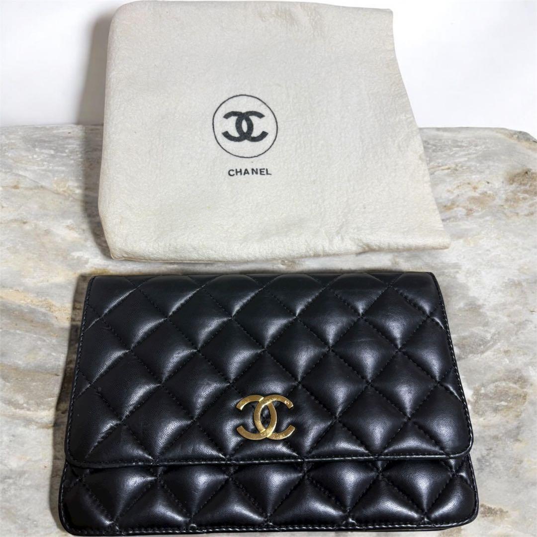 CHANEL ブラック キルティング ショルダーバッグ ノベレティ - メルカリ