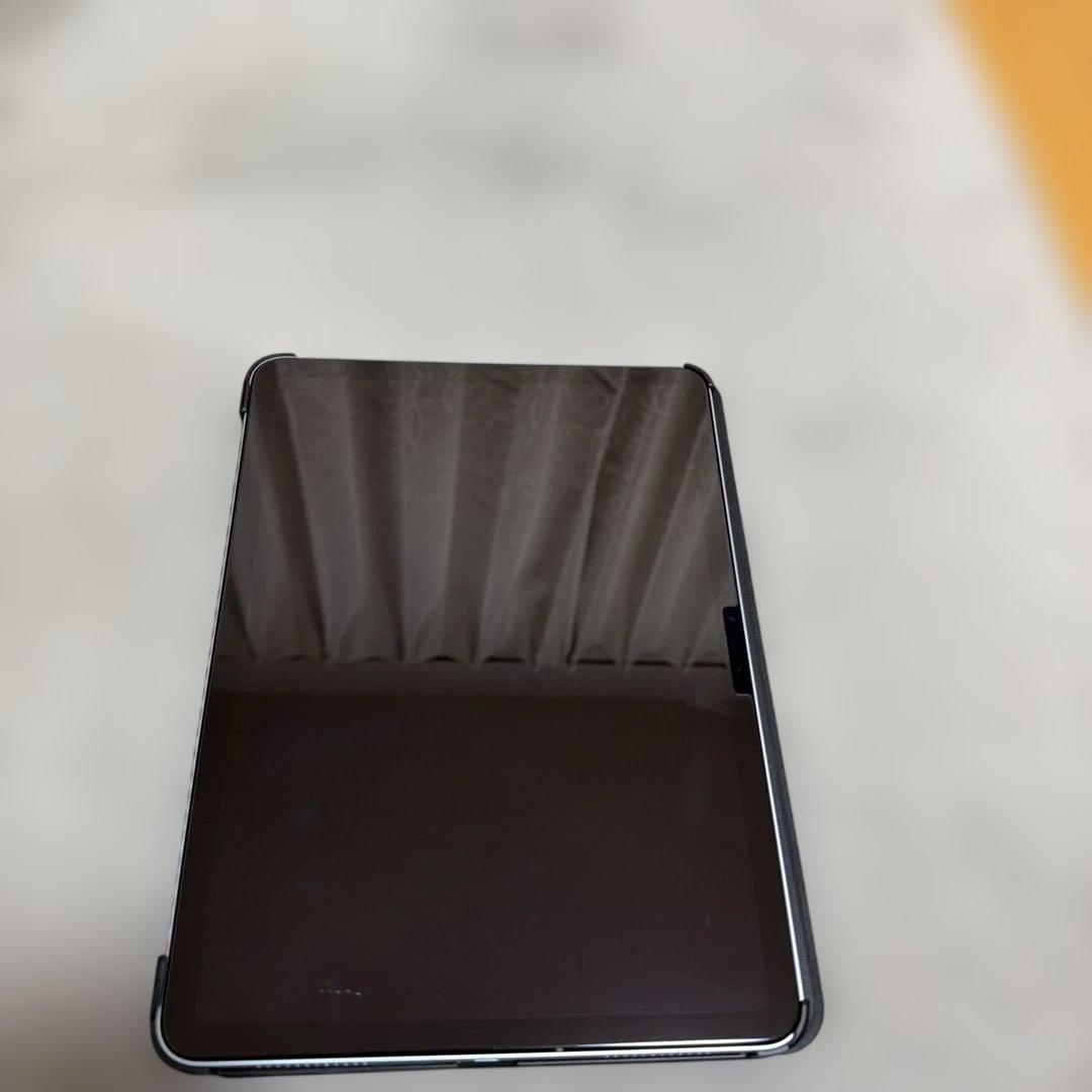 美品Apple iPad Air11インチ　（M3）　タブレットケース付き ESR 11インチiPad Air (M3/M2) 10.9インチ iPad (第5/4世代)用 Shift