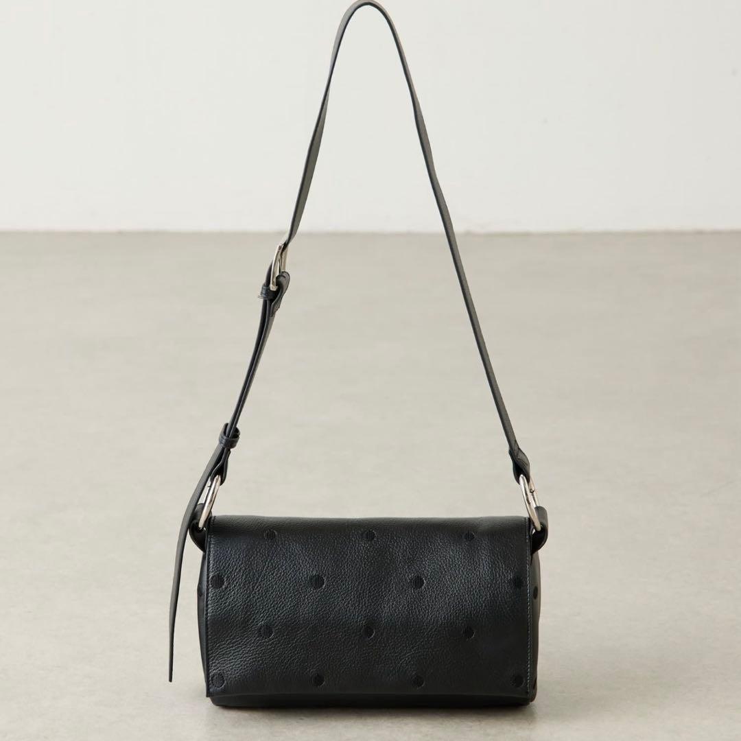 新品未使用タグ付き】BEARDSLEY ビアズリードットボディバッグ