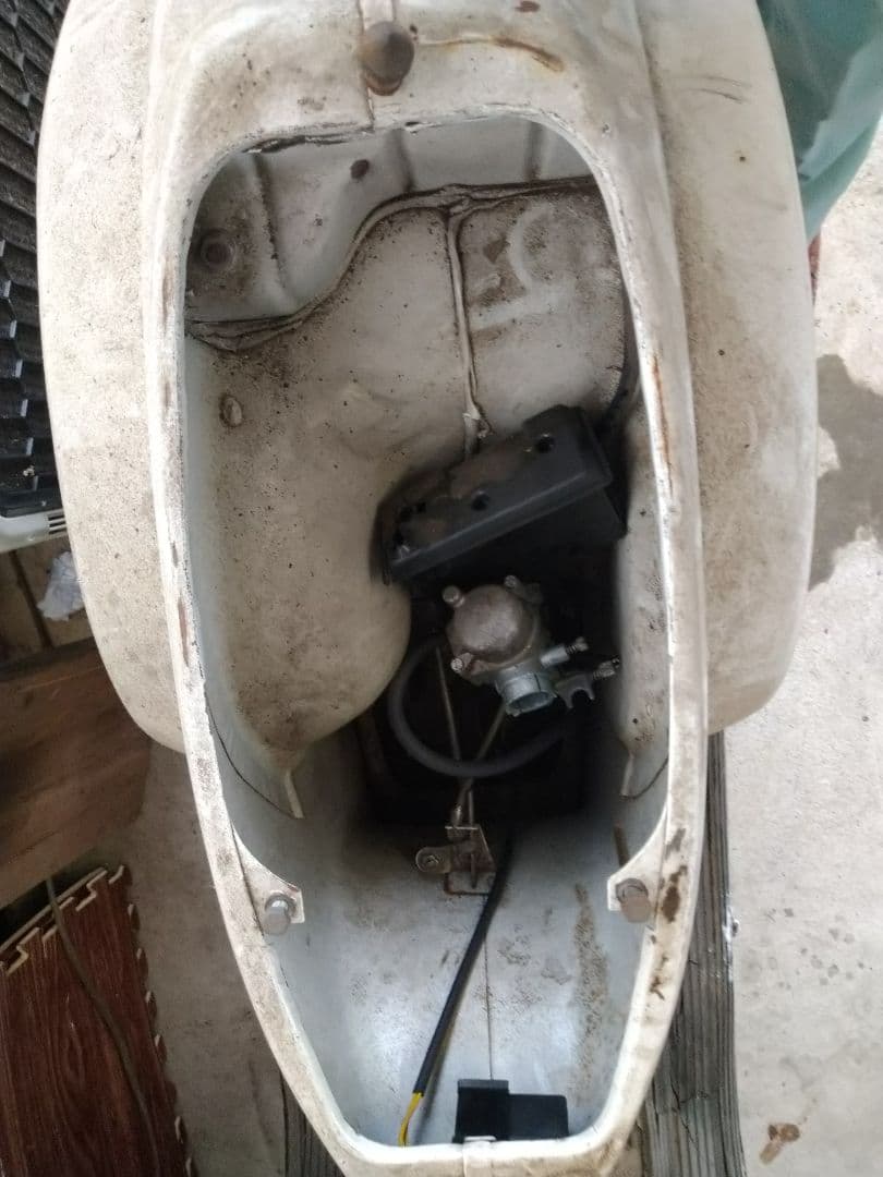 SL1007様限定Vespa 50S スクーターレストアベース 部品取り - メルカリ