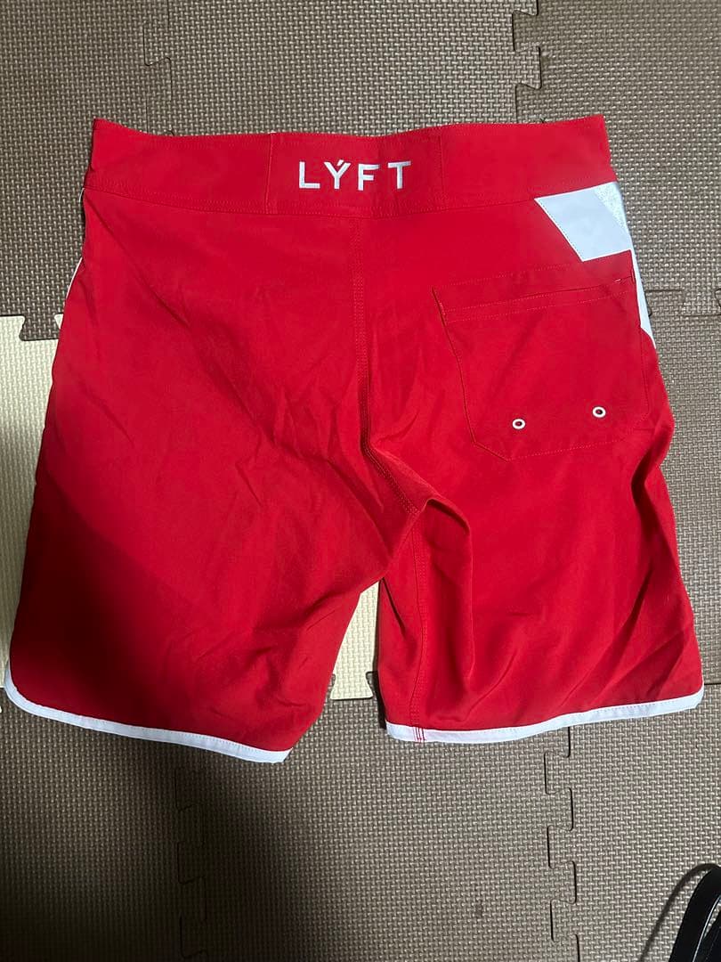LYFT Mサイズ サーフパンツ - メルカリ