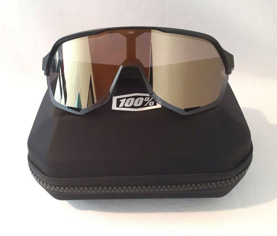 100% S2 マットブラック / ゴールドミラー ワンハンドレッド