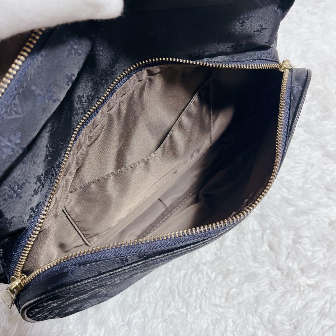 未使用品✨russet ショルダーバッグ モノグラム 総柄 紺 ロゴ金具 保存