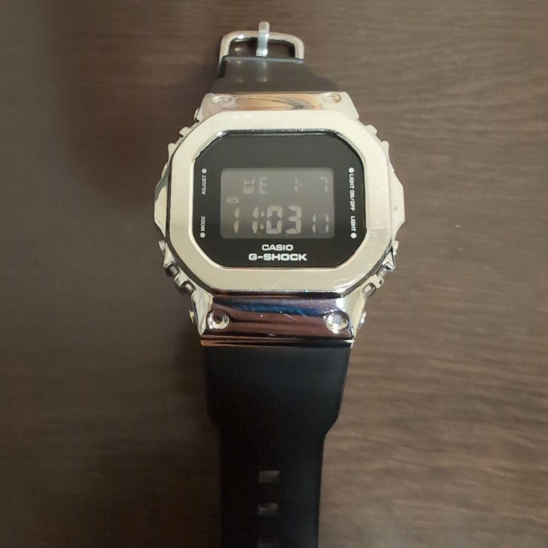 CASIO G-SHOCK メタル シルバー GM-S5600U-1JF 楽天市場】CASIO G-SHOCK カシオ Gショック GM-S5600U-1JF メタル