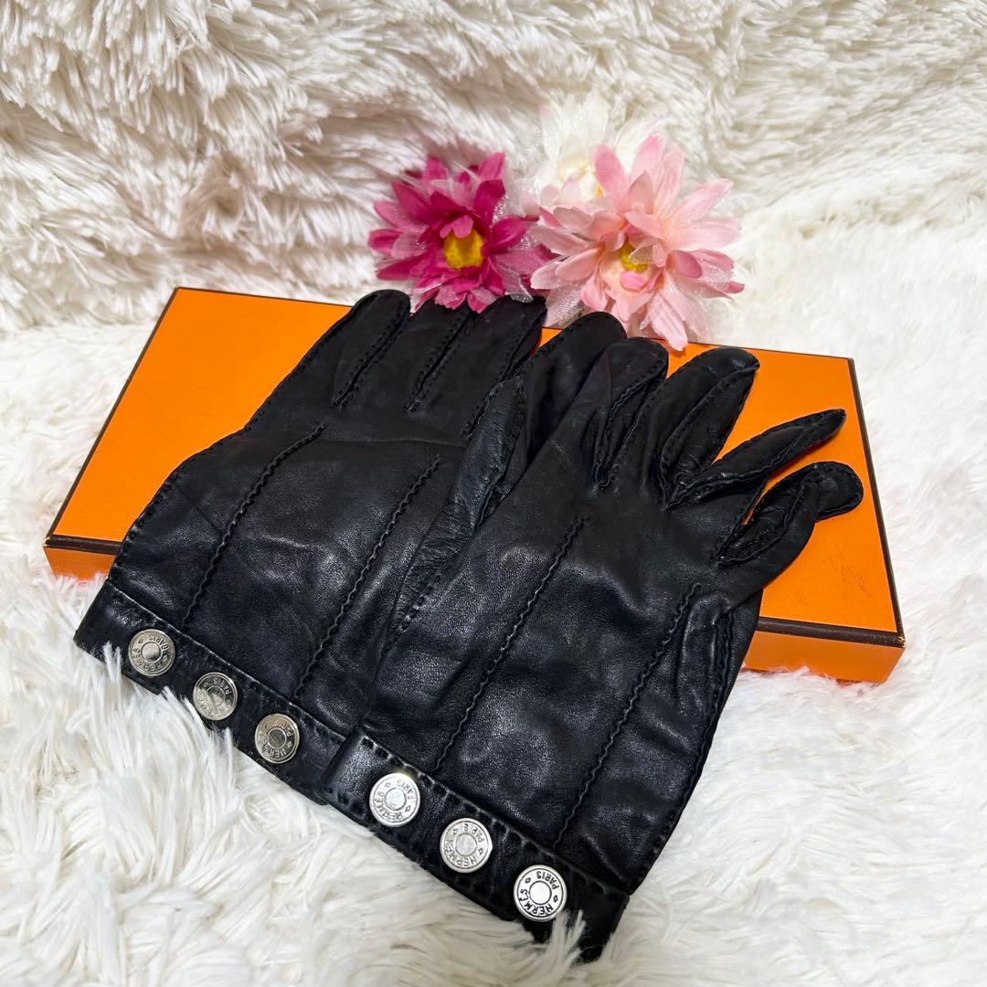【美品】エルメス HERMES グローブ 手袋 セリエボタン 楽天市場】エルメス HERMES グローブ セリエボタン 本革 手袋