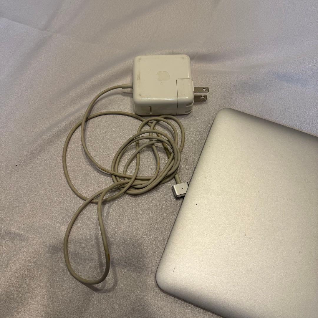 MacBook Air 1.7GHz i7 8GB 2013 11インチ