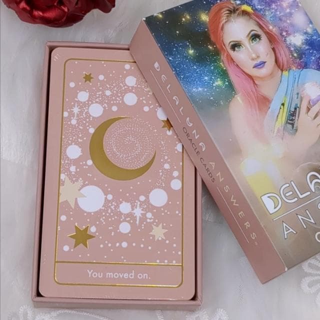 正規品オラクルカード】金箔押しが美しくエレガント✨愛と人間関係に特