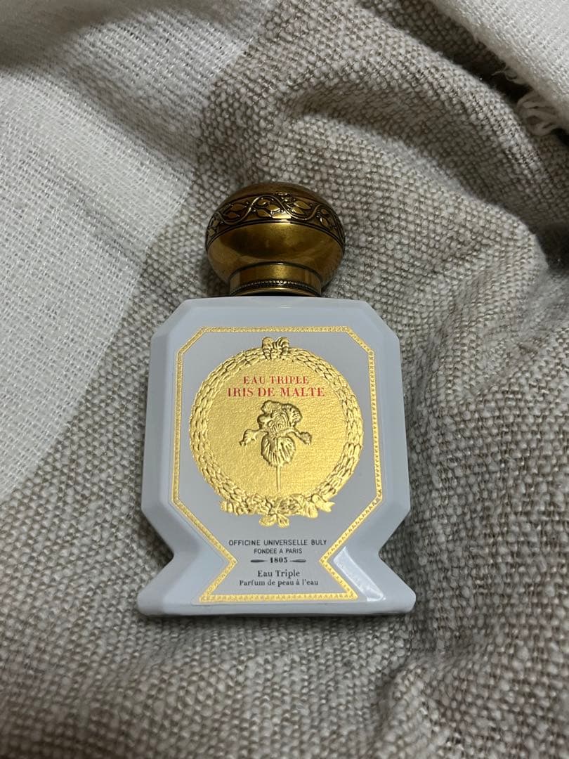 ビュリー 香水 イリス・ドゥ・マルト ユイル・アンティーク イリス・ドゥ・マルト – Officine Universelle