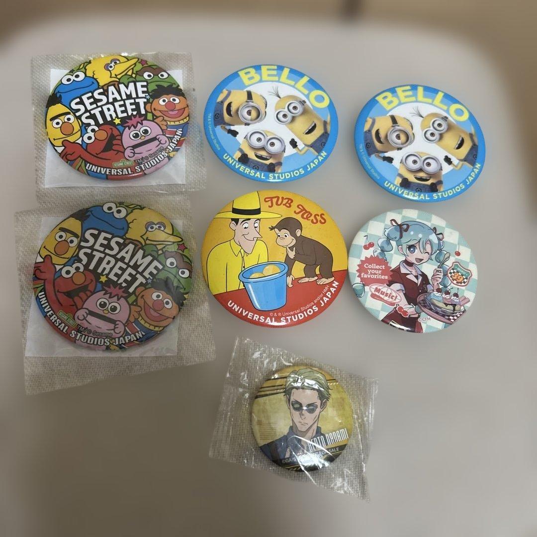 セサミストリート・ミニオン 缶バッジ7個セット - メルカリ