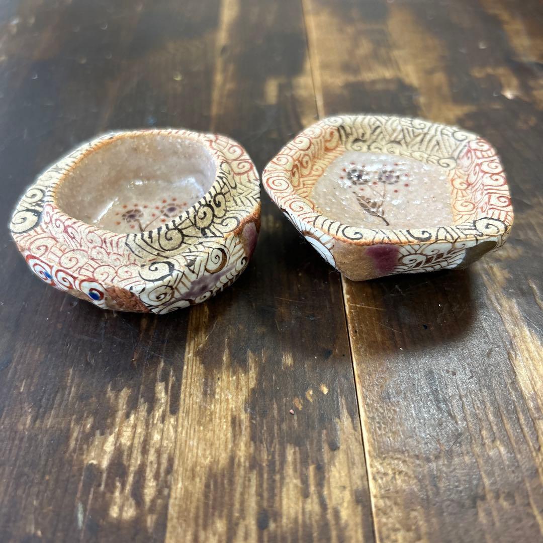 希少 作家 人気陶芸作家 苧坂恒治作 渦赤絵 手描き 香合 蓋物 1点もの