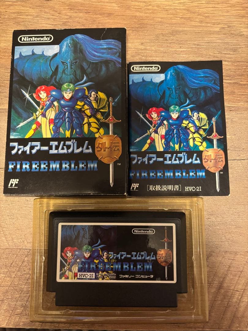 ファイアーエムブレム 外伝 - メルカリ