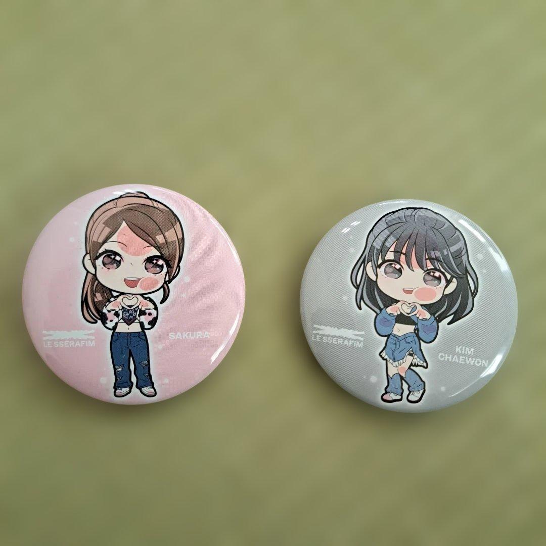 LE SSERAFIM さくら・チェウォン ピンバッジセット 缶バッジ - メルカリ