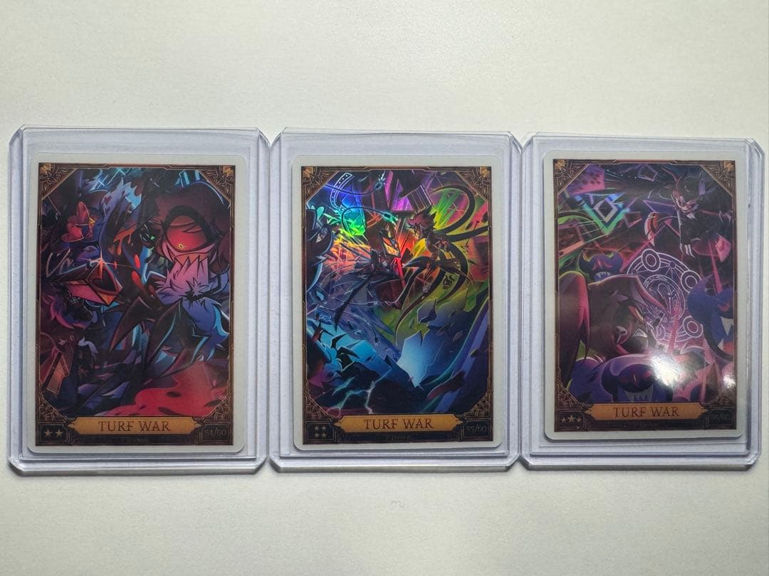 ハズビンホテル HazbinHotel カード トレカ 3枚セット foil 今日のグッズセット届いたよ。カードの一部に設定あるんだ！（ネタバレ