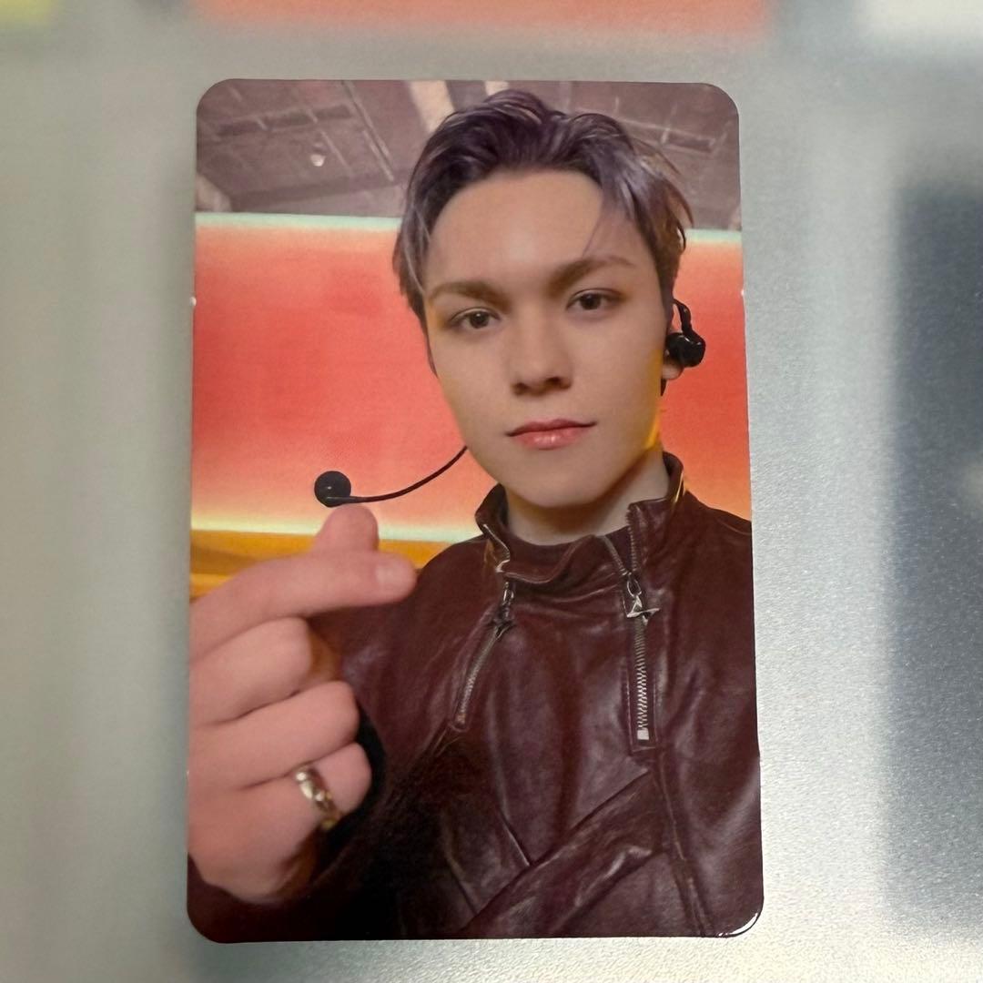 即発送】SEVENTEEN バーノン 一直娱 中華ヨントン限定トレカ - メルカリ