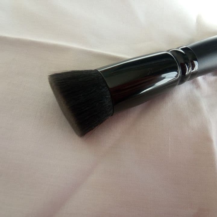 ヘアメイク職人化け子 KISHIブラシ ファンデーション コンシーラー