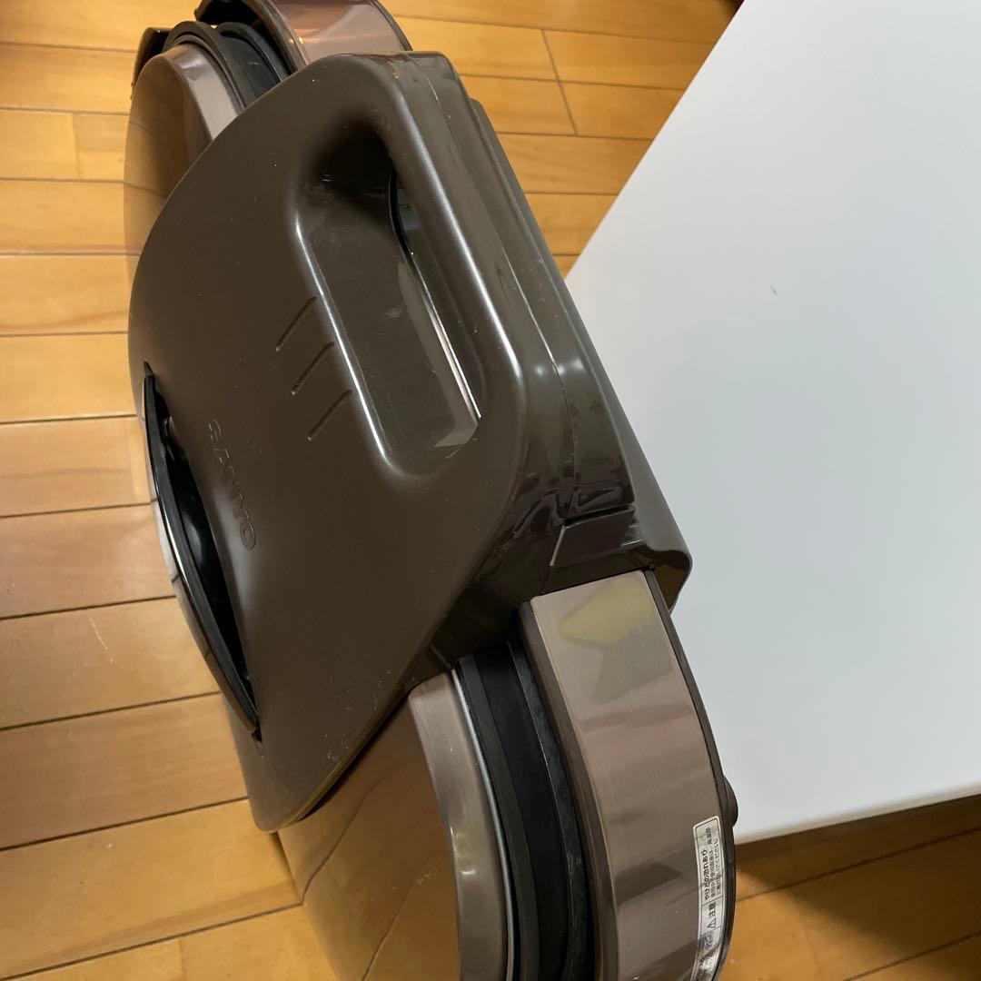 美品！ワイドホットプレートSANYOたこ焼き・焼肉・平面・蒸しHPS-SW4E2