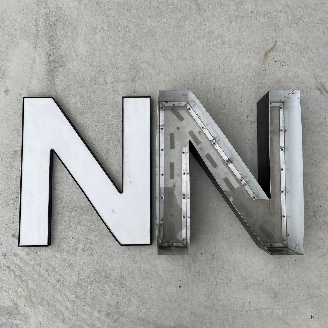 N 看板 アルファベット レターサイン 文字 アメリカ ビンテージ