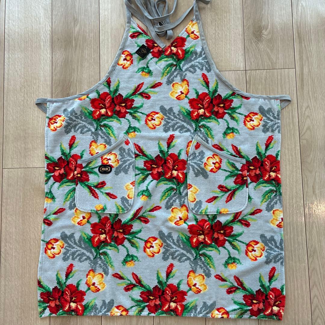 FEILER 花柄エプロン フリーサイズ 新品タグ付き フェイラー 割烹着 エプロン 花柄 被りタイプ｜Yahoo