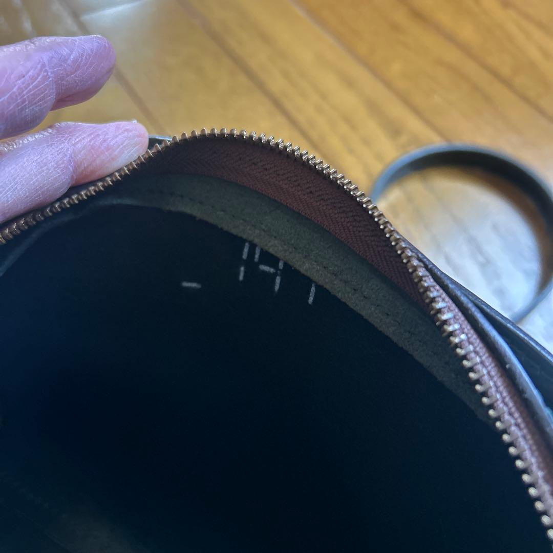 LONA ハーフムーンショルダー ブリティッシュグリーン デシ入り - メルカリ