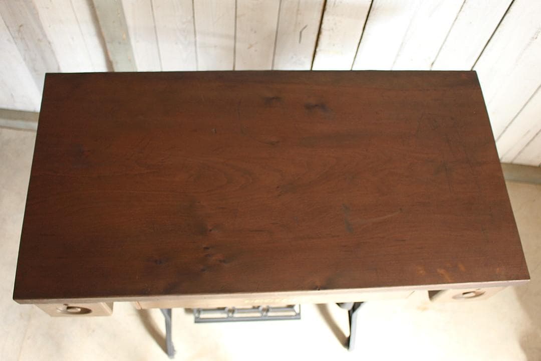 古い鉄脚と古材のテーブル ワークデスク 机 作業台 古家具 古道具