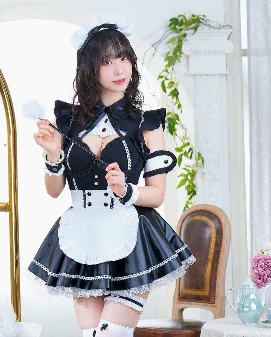 新品タグ付き　マリームーン ロココノワールレザーメイド　スカートタイプ 即日発送】ロココノワールレザーメイド2TYPE《オリジナルコスプレ7-8点