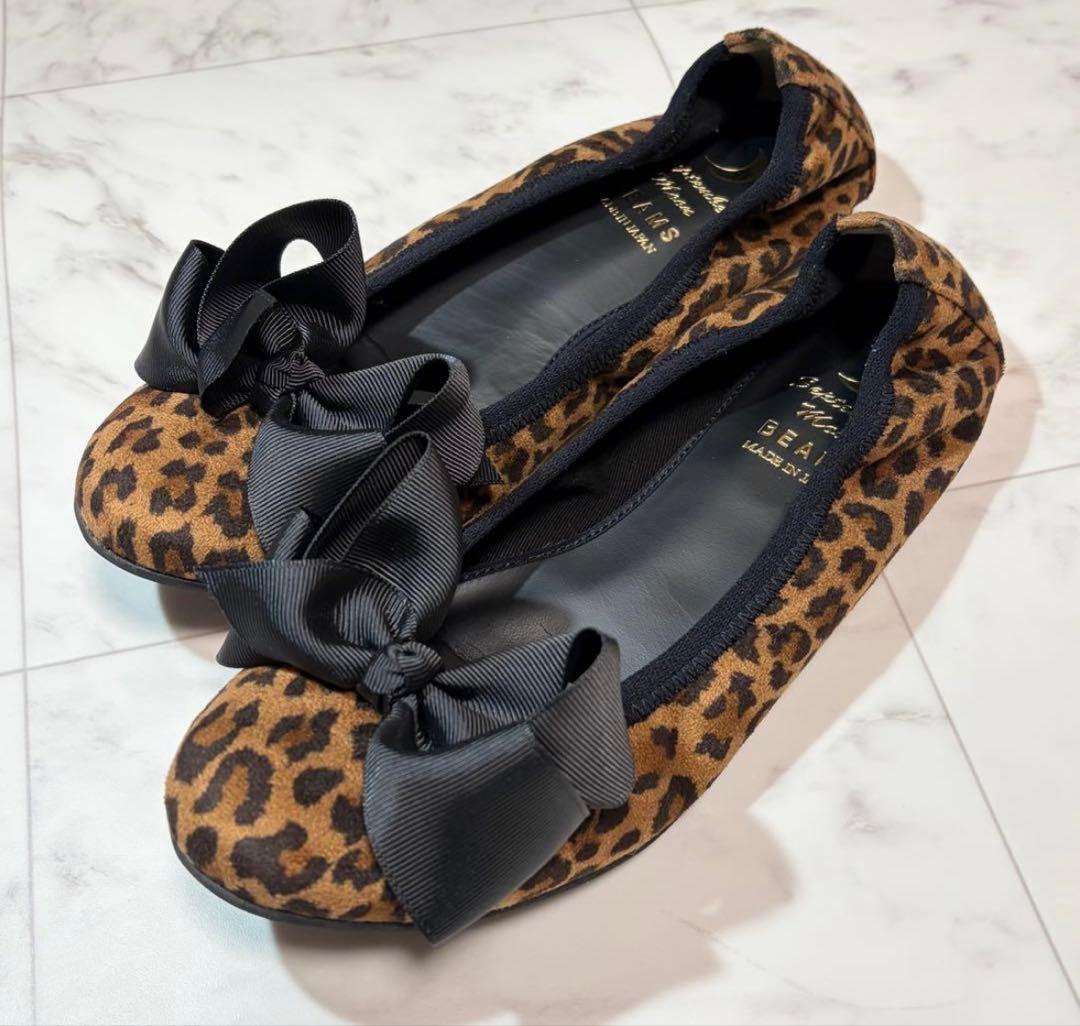 レオパード RAY BEAMS リボン バレエシューズ 25 フラット - メルカリ