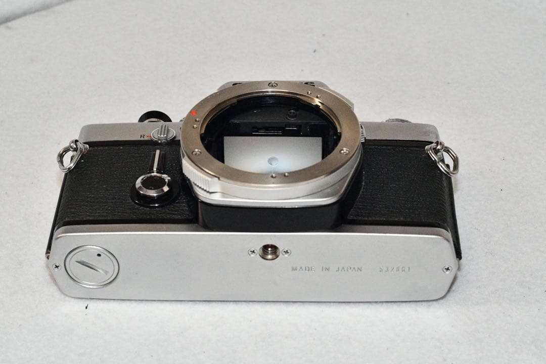 《動作品》OLYMPUS OM-1 +レンズ2本組　a431