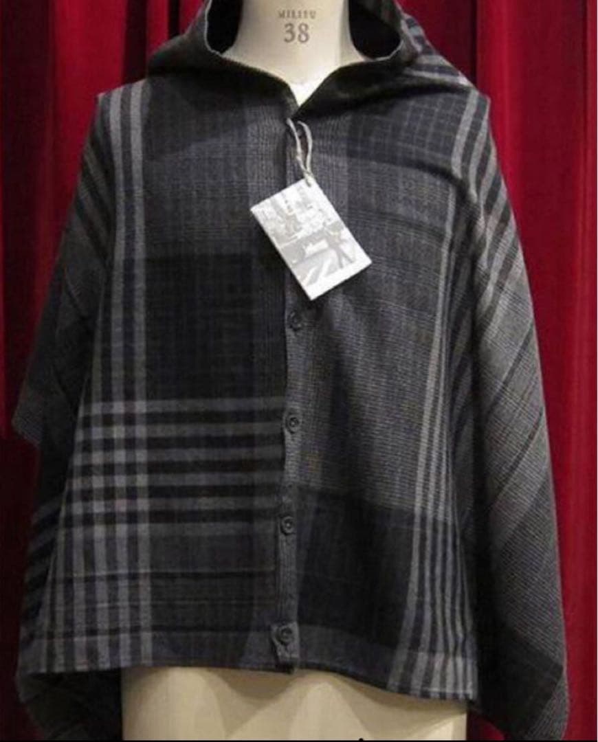 新品タグ付き エンジニアードガーメンツボタンショール