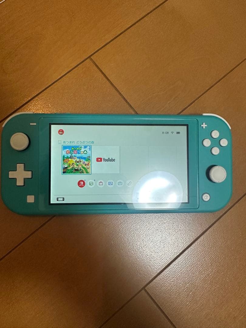 Nintendo Switch Lite ターコイズ　美品　外箱、充電器付き Nintendo Switch Lite ターコイズ 本体 充電器付き 箱付き