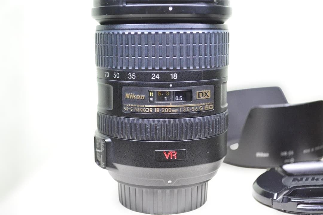レンズ(ズーム) Nikon 18-200mm f/3.5-5.6G ED DX Amazon.com : AF-S DX Nkr 18-200mm F/3.5-5.6G ED VR II : Digital