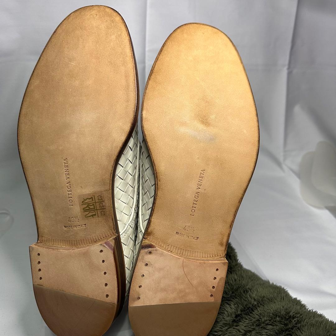 新品未使用☆ボッテガヴェネタ☆革靴☆ホワイト☆イントレチャート☆本
