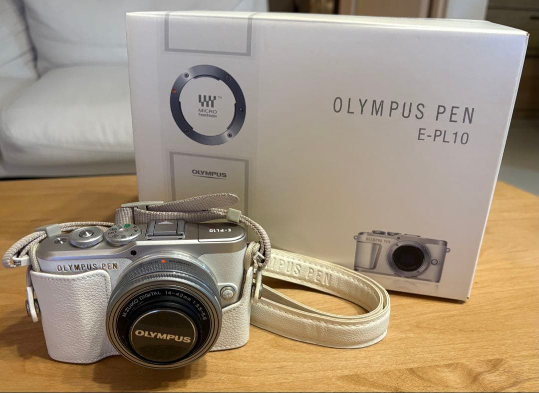 OLYMPUS PEN E-PL10 本体＆標準レンズ オリンパス OLYMPUS PEN E-PL10 14-42mm EZレンズキット 価格比較