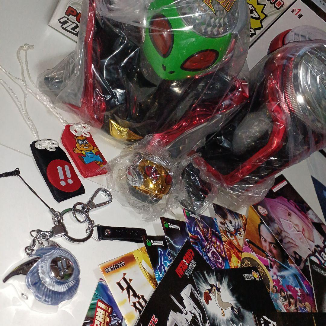 ピーフラッシュストラップ　他　パチンコグッズのまとめ ピーフラッシュストラップ 他 パチンコグッズのまとめ - メルカリ