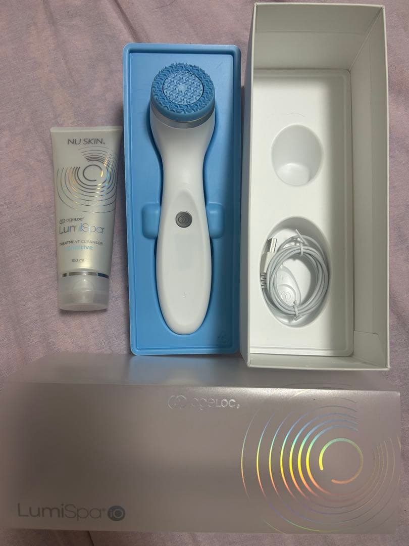LumiSpa ageLOC LumiSpa iO 美顔器　ルミスパ NuSkin-ageLOC® LumiSpa® iO + LumiSpa® Cleanser – Cosmeticholic