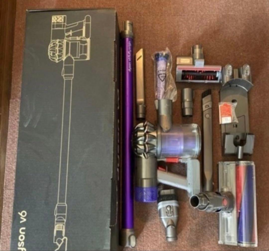 Dyson V6 スティッククリーナー 本体　お値下げしました‼️ 早い者勝ち Dyson V6 コードレス掃除機 Pro SV07 WH ENT SV スティック
