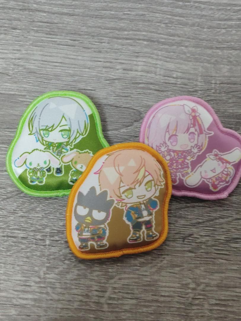 プロセカ サンリオ ふわふわ 缶バッジ 東雲彰人 鳳えむ 日野森志保
