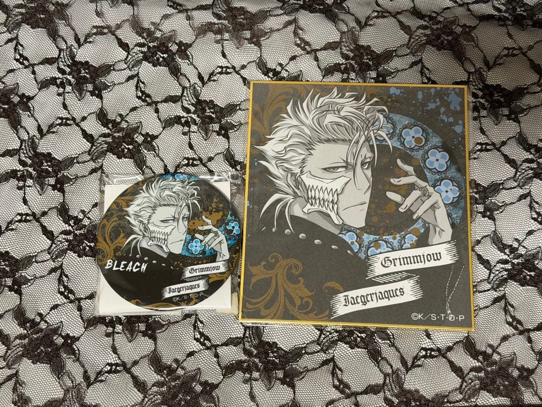 BLEACH グリムジョー 色紙 缶バッジ セット - メルカリ
