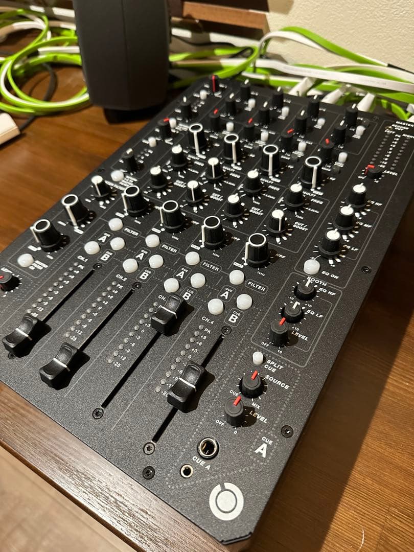 希少アナログミキサー】 PLAY differently MODEL1.4 - メルカリ