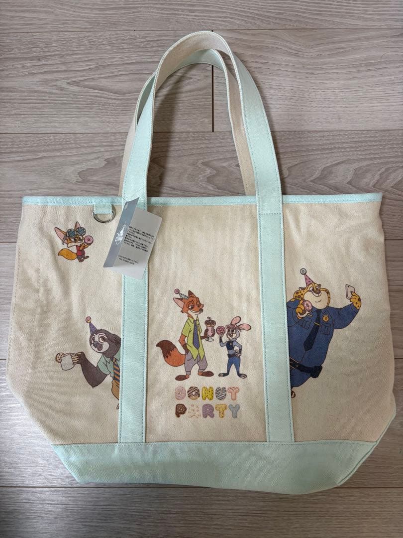 ズートピア トートバッグ ディズニーストア 10th - メルカリ