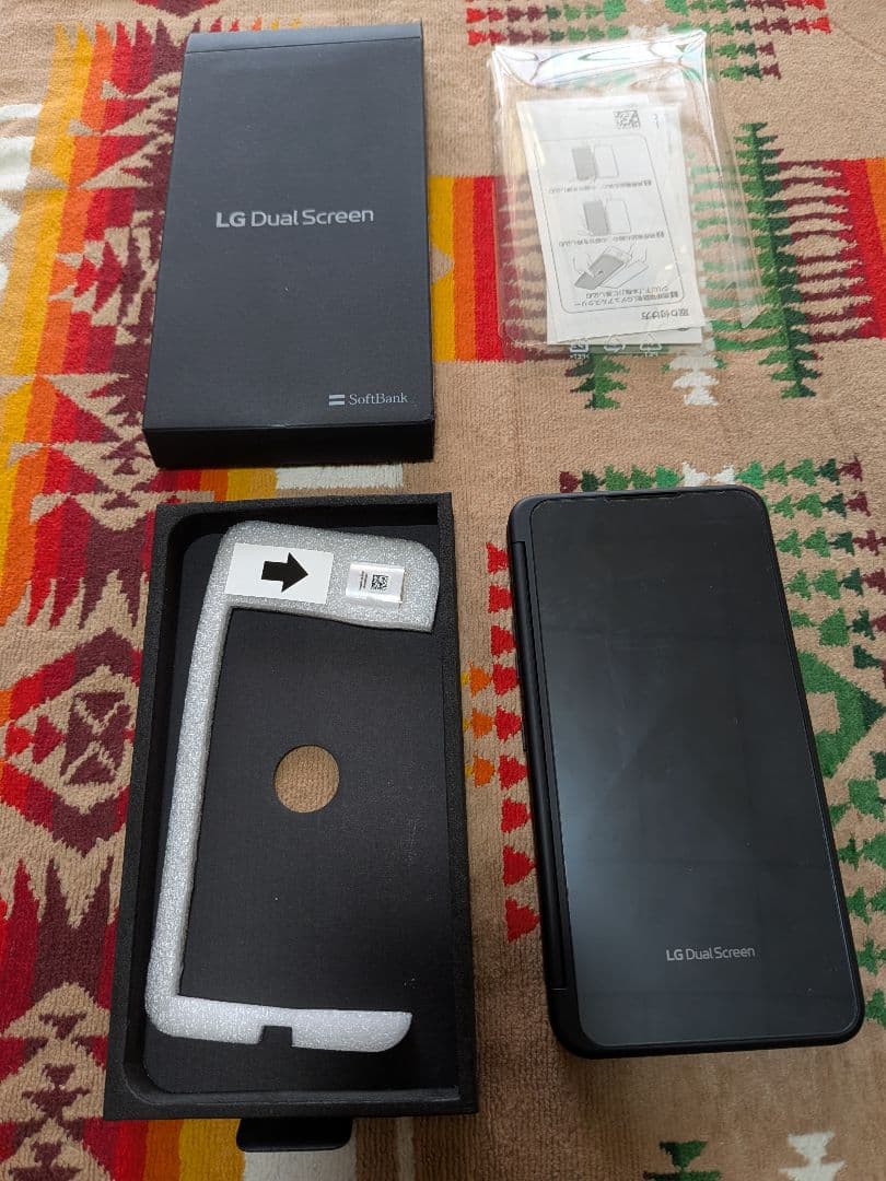 LG G8X ThinQ Dual Screen　※携帯本体は付属しません LG G8X ThinQ」レビュー、従来の2画面スマホにないメリットがあった