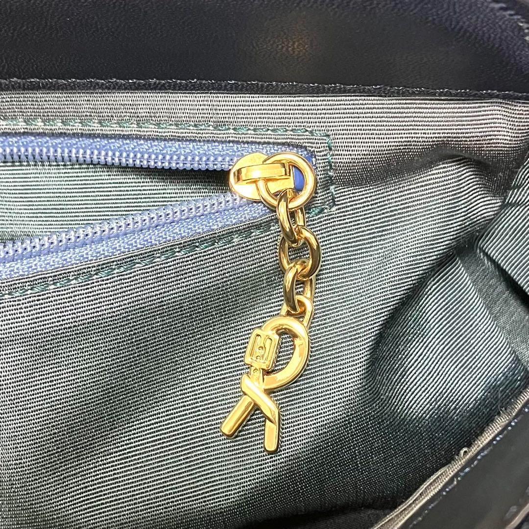 極美品】ロベルタディカメリーノ ミヌエット ショルダーバッグ