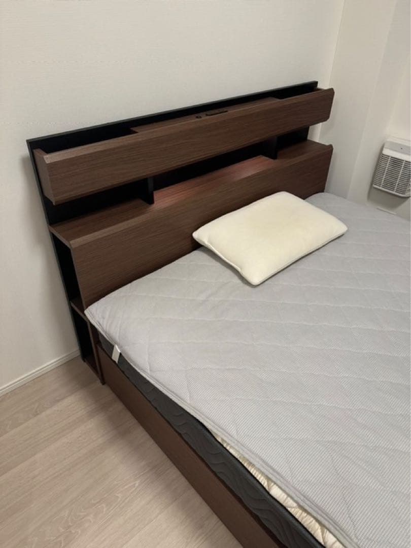 ニトリ ダブルベッドフレーム (キエンザ MBR) ミドルブラウン - メルカリ