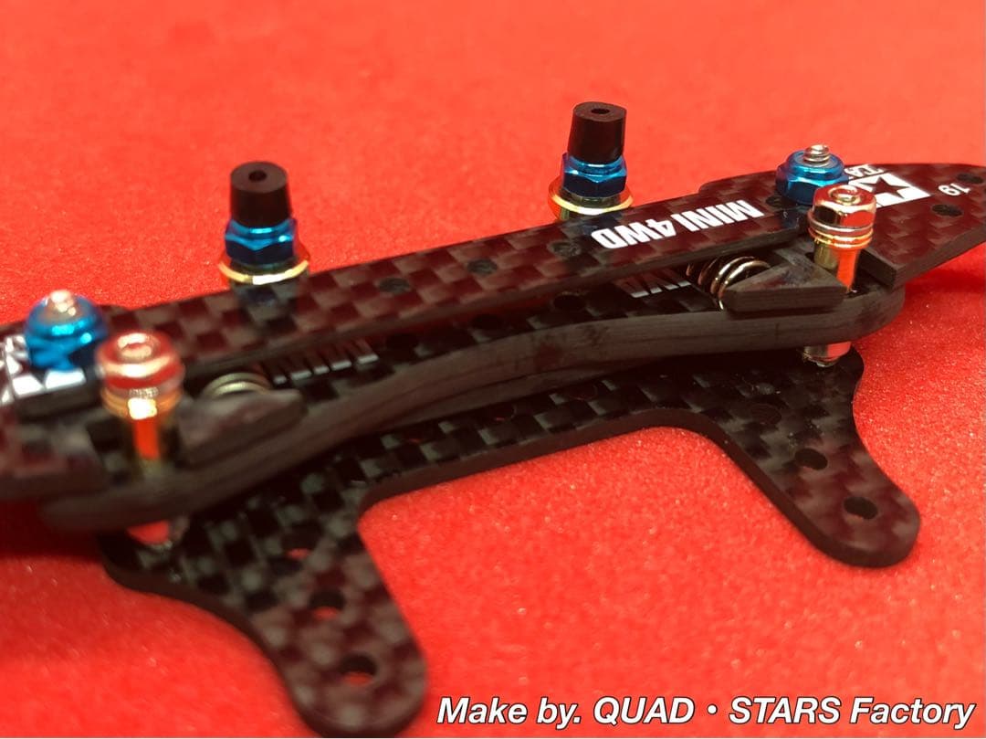 ミニ四駆パーツ】2軸ATピボットバンパー 2022カーボン【ブルーVer