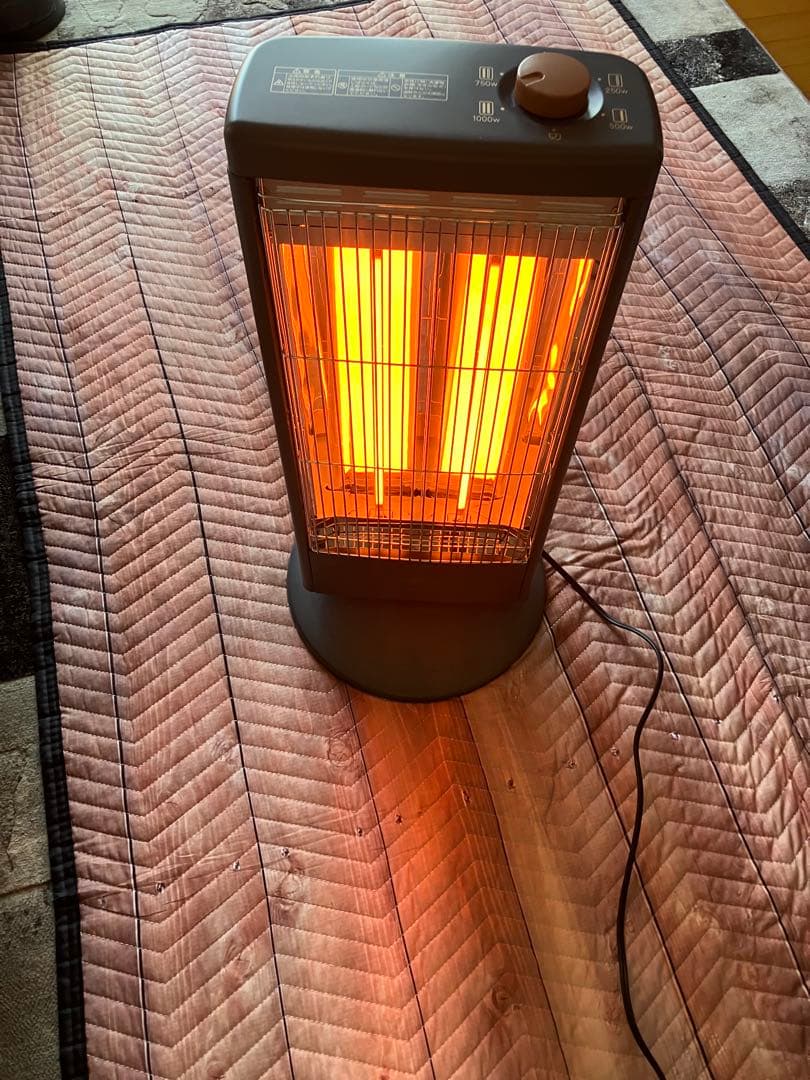 2024年製　アラジン　遠赤グラファイトヒーター 遠赤グラファイトヒーター | Aladdin（アラジン）公式サイト